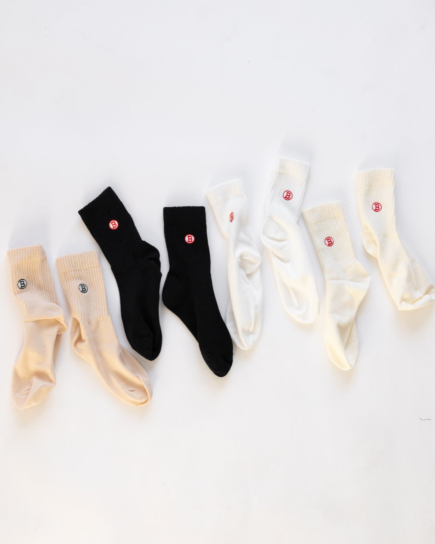 women's logo socks